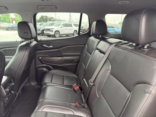 Photo of 2023 Summit White GMC Acadia