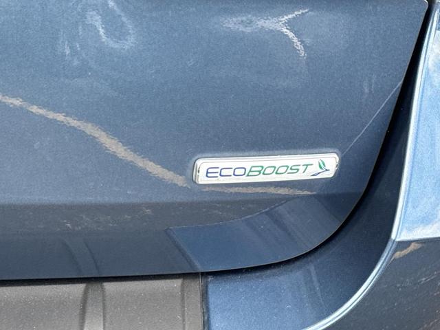 Photo of 2020 Blue Metallic Ford Explorer