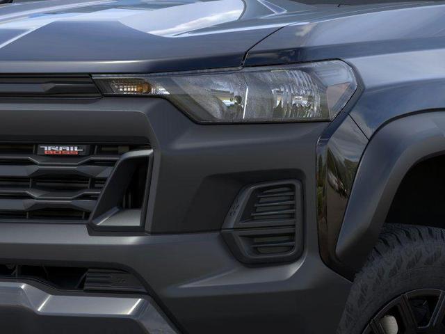Photo of 2026 Black Chevrolet Colorado