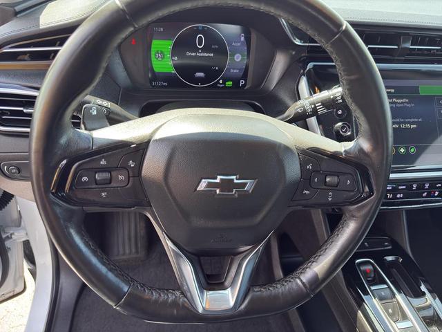 Photo of 2022 Summit White Chevrolet Bolt EUV