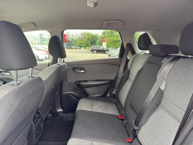 Photo of 2021 Caspian Blue Nissan Rogue