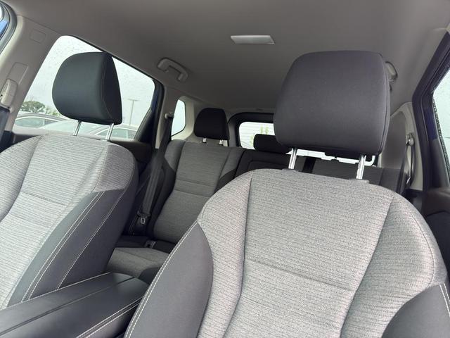 Photo of 2021 Caspian Blue Nissan Rogue