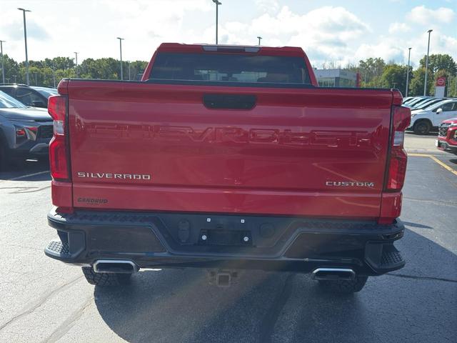 Photo of 2019 Red Chevrolet Silverado 1500