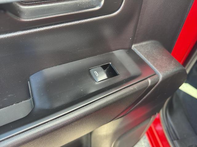 Photo of 2019 Red Chevrolet Silverado 1500