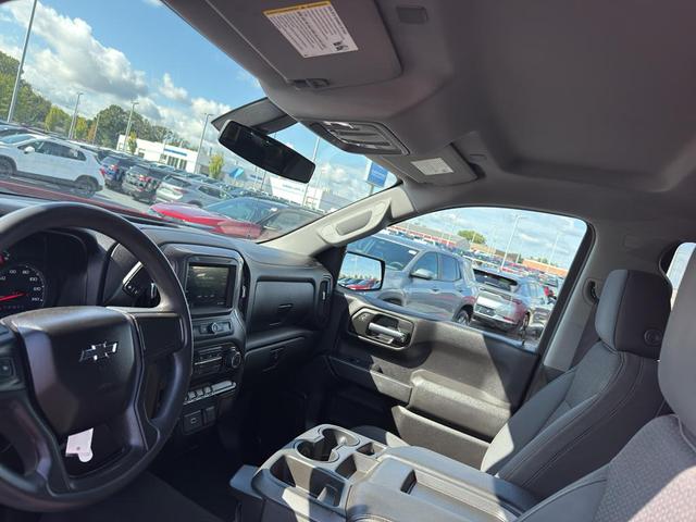 Photo of 2019 Red Chevrolet Silverado 1500