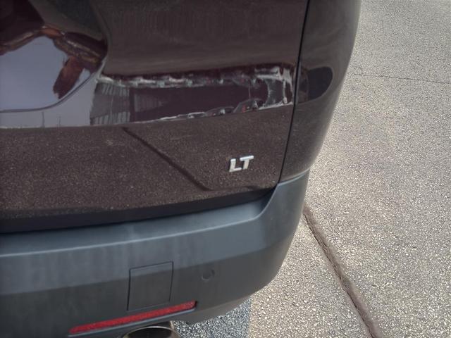 Photo of 2021 Black Cherry Metallic Chevrolet Traverse