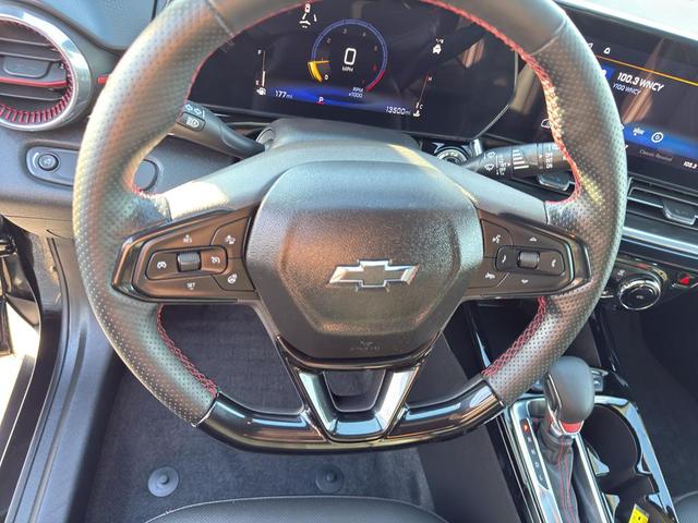 Photo of 2025 Mosaic Black Metallic Chevrolet Trax