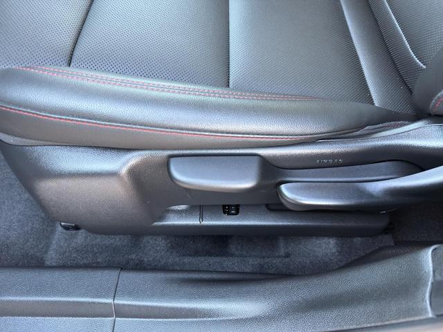 Photo of 2025 Mosaic Black Metallic Chevrolet Trax