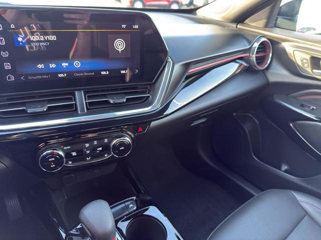 Photo of 2025 Mosaic Black Metallic Chevrolet Trax
