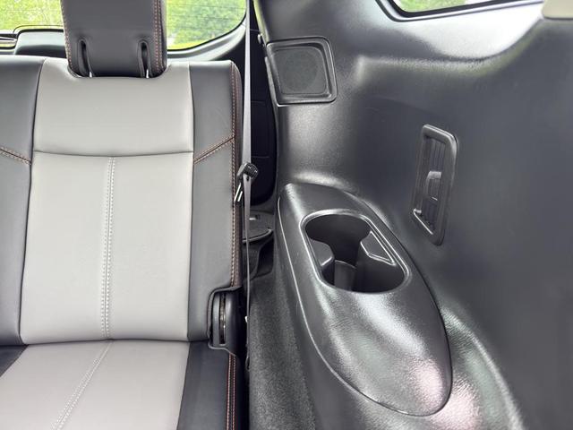 Photo of 2020 Caspian Blue Nissan Pathfinder