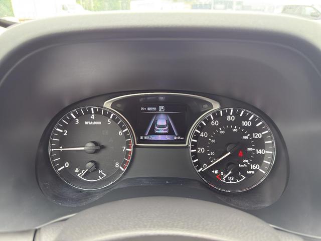 Photo of 2020 Caspian Blue Nissan Pathfinder