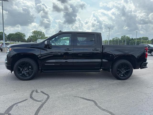 Photo of 2024 Black Chevrolet Silverado 1500