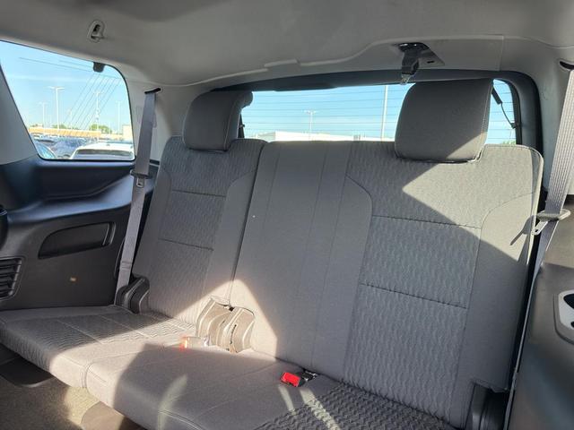 Photo of 2017 Silver Ice Metallic Chevrolet Tahoe