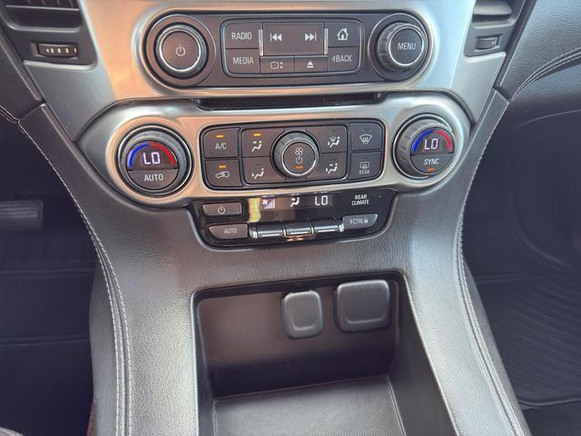 Photo of 2017 Silver Ice Metallic Chevrolet Tahoe