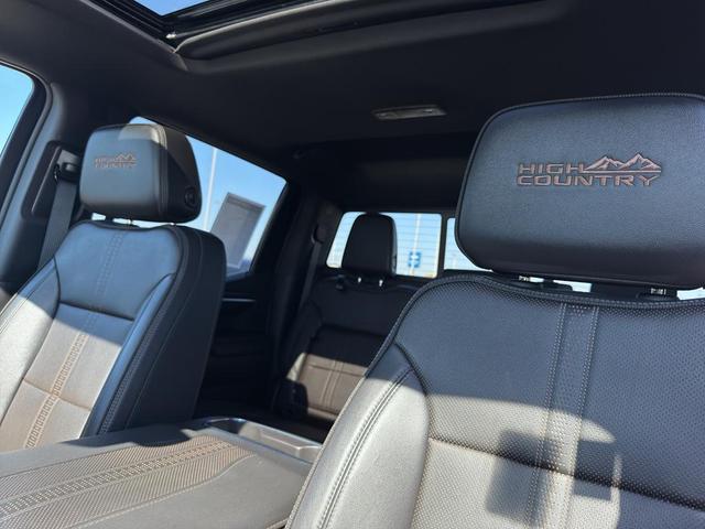 Photo of 2023 Black Chevrolet Silverado 1500
