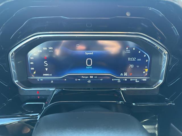 Photo of 2023 Black Chevrolet Silverado 1500