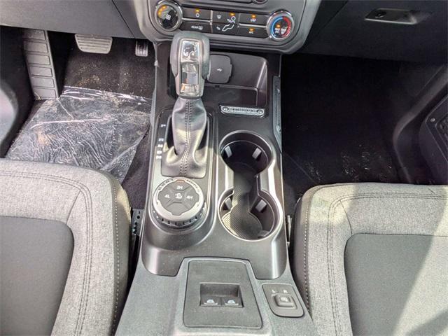 Photo of 2025 Oxford White Ford Bronco