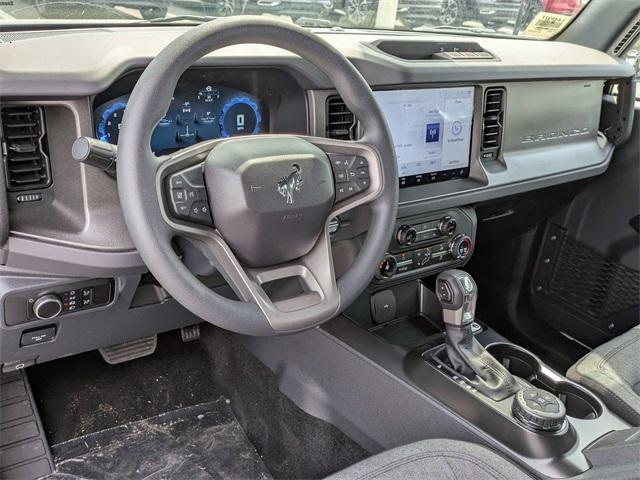 Photo of 2025 Oxford White Ford Bronco