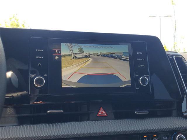 Photo of 2025 Steel Gray Kia Sportage Hybrid