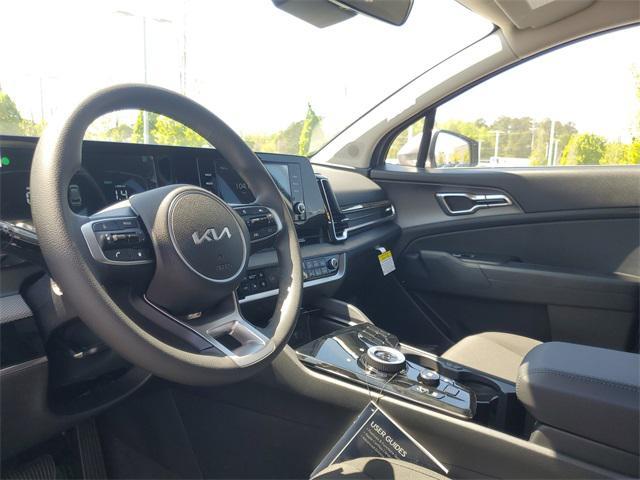 Photo of 2025 Steel Gray Kia Sportage Hybrid