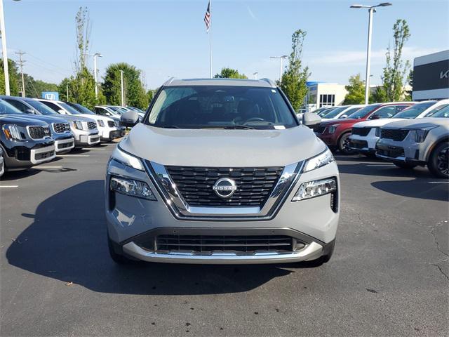 Photo of 2023 Boulder Gray Pearl Nissan Rogue