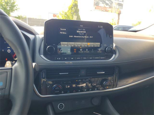 Photo of 2023 Boulder Gray Pearl Nissan Rogue