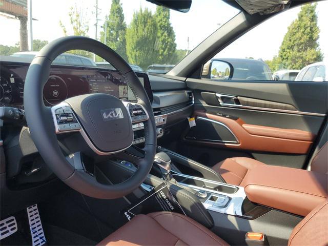 Photo of 2025 Dark Moss Kia Telluride