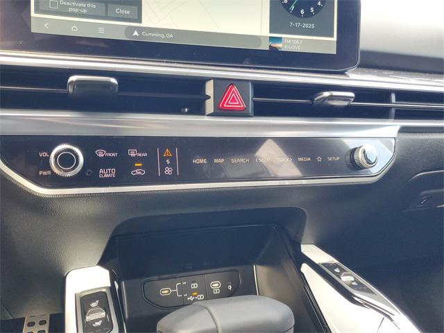 Photo of 2025 Jungle Green Kia Sorento