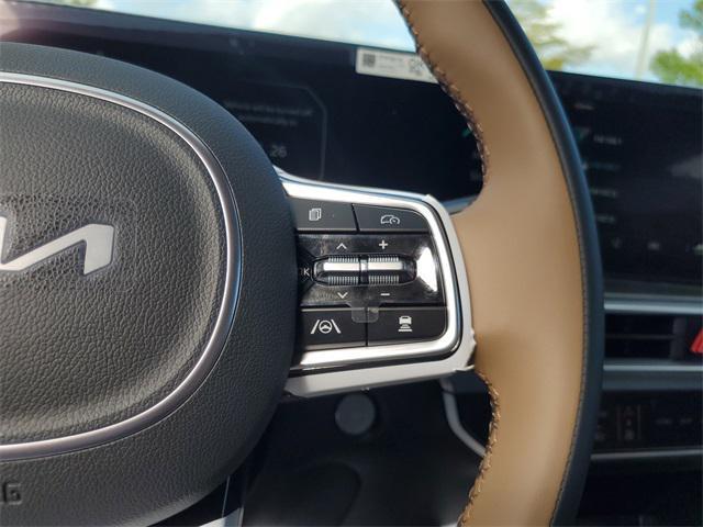 Photo of 2025 Jungle Green Kia Sorento