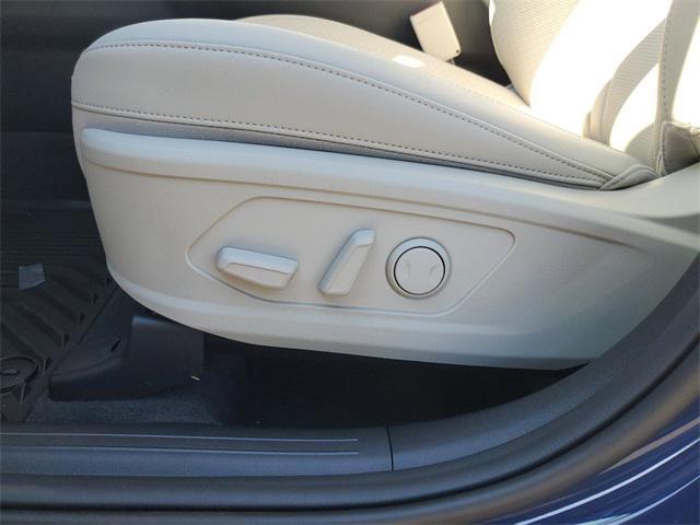 Photo of 2025 Midnight Lake Blue Kia Sorento