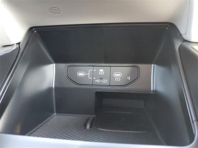 Photo of 2025 Midnight Lake Blue Kia Sorento