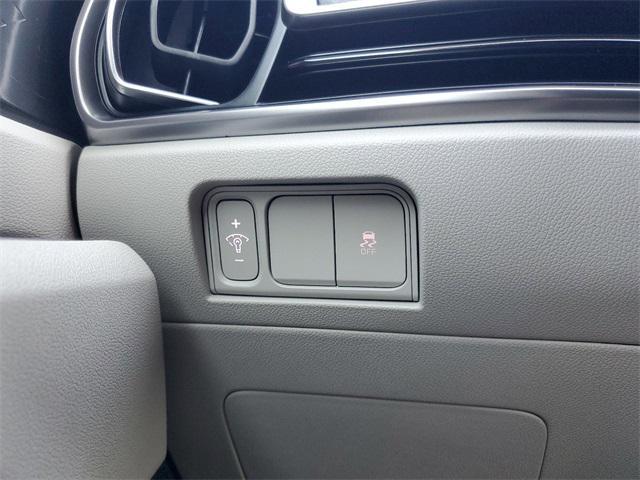 Photo of 2025 Midnight Lake Blue Kia Sorento