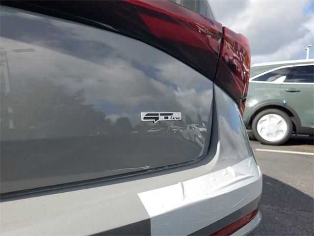 Photo of 2025 Wolf Gray Kia K5