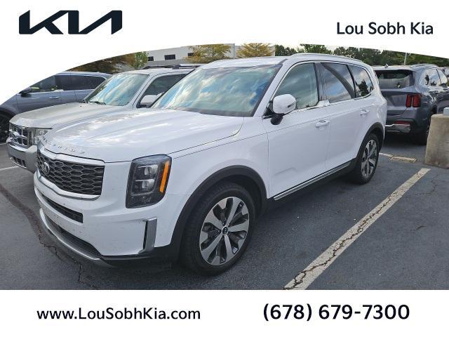 Photo of 2021 Glacial White Pearl Kia Telluride