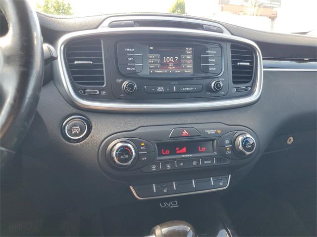 Photo of 2016 Sangria Kia Sorento