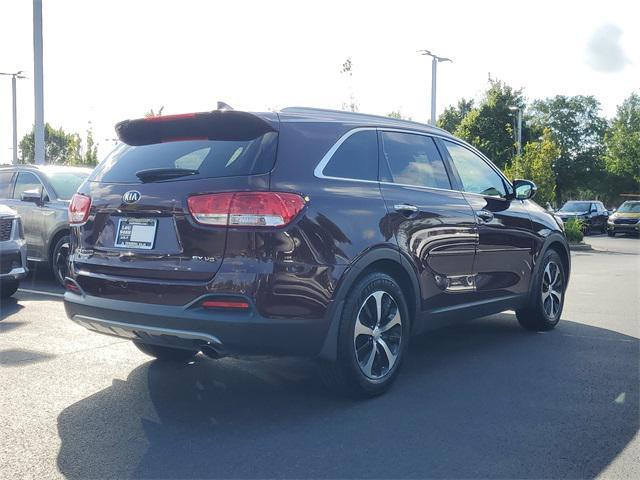 Photo of 2016 Sangria Kia Sorento