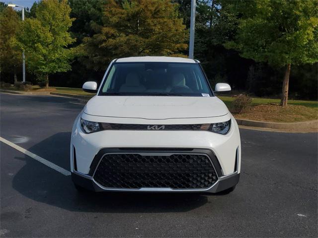 Photo of 2025 Snow White Pearl Kia Soul