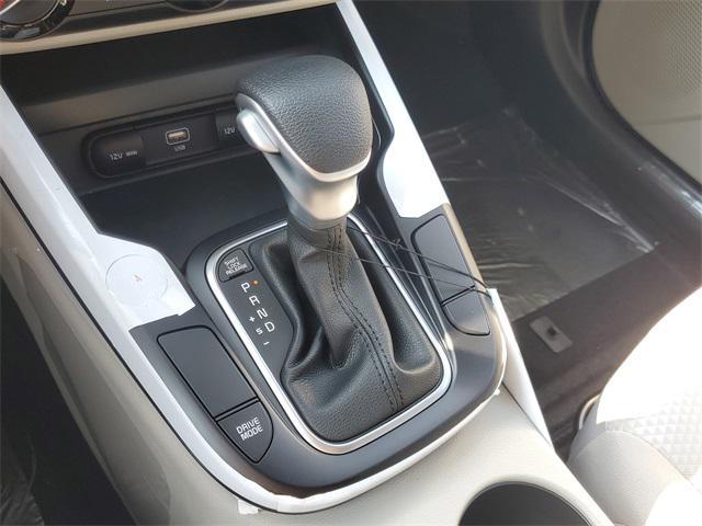 Photo of 2025 Snow White Pearl Kia Soul