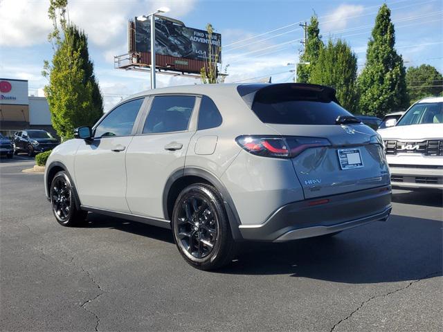 Photo of 2024 Urban Gray Honda HR-V