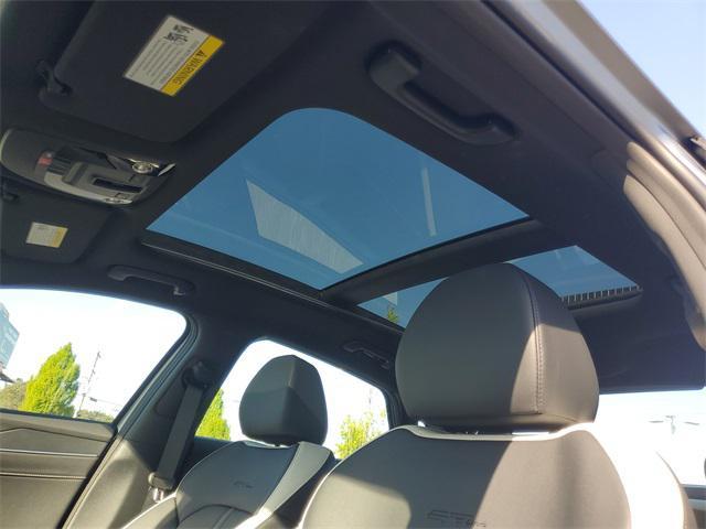 Photo of 2025 Steel Matte Gray Kia K5