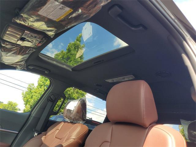 Photo of 2025 Dark Moss Kia Telluride