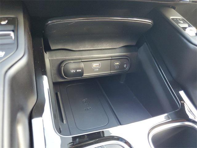 Photo of 2025 Dark Moss Kia Telluride