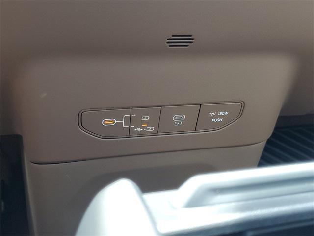 Photo of 2026 Ebony Black Kia EV9