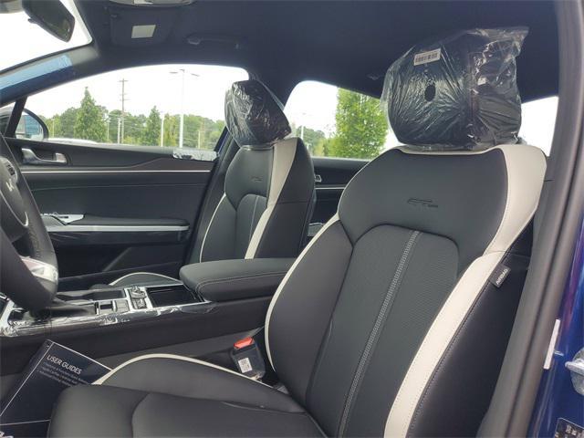 Photo of 2025 Yacht Blue Kia K5