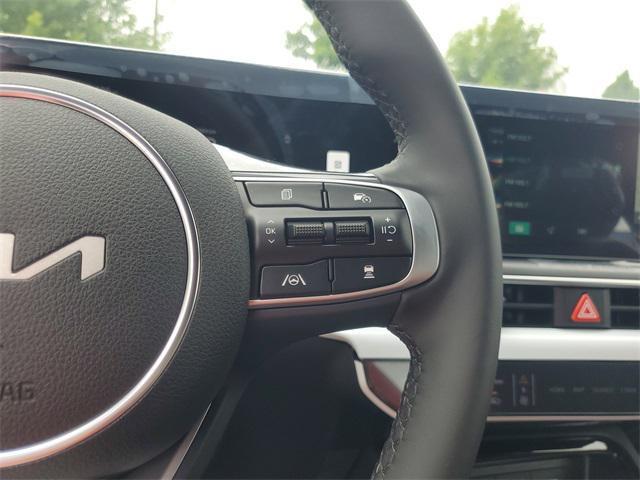 Photo of 2025 Yacht Blue Kia K5