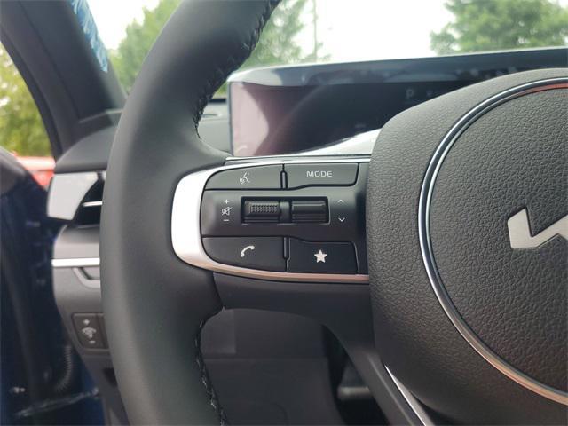 Photo of 2025 Yacht Blue Kia K5