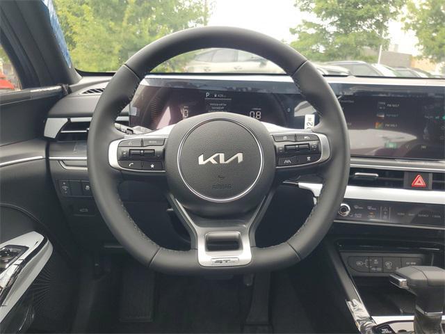 Photo of 2025 Yacht Blue Kia K5