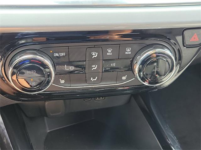 Photo of 2024 Mosaic Black Metallic Chevrolet Trax