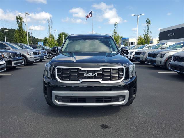 Photo of 2025 Ebony Black Kia Telluride