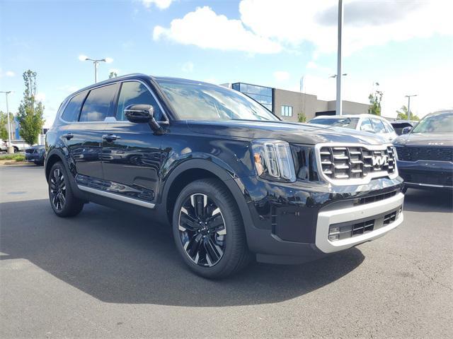 Photo of 2025 Ebony Black Kia Telluride
